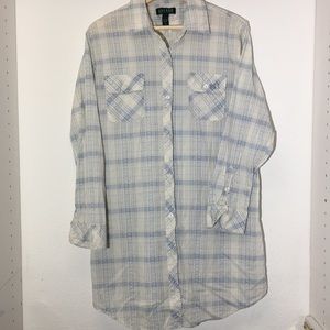 Ralph Lauren blue/white M long button down shirt